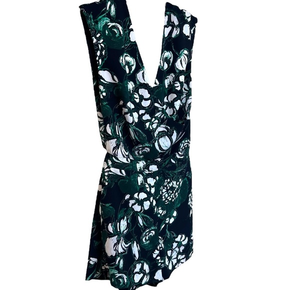 Club Monaco - “Krishel” Romper, Tropical Floral Print, Tie Back - Size 4, Black - Picture 6 of 17